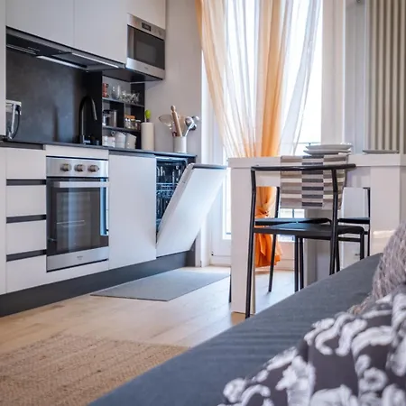 Ht Siesta Sistina Apartment
